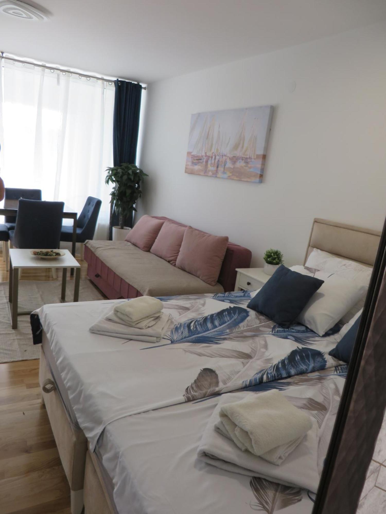 Lux Apartment 10 Center, Free Parking Ni المظهر الخارجي الصورة