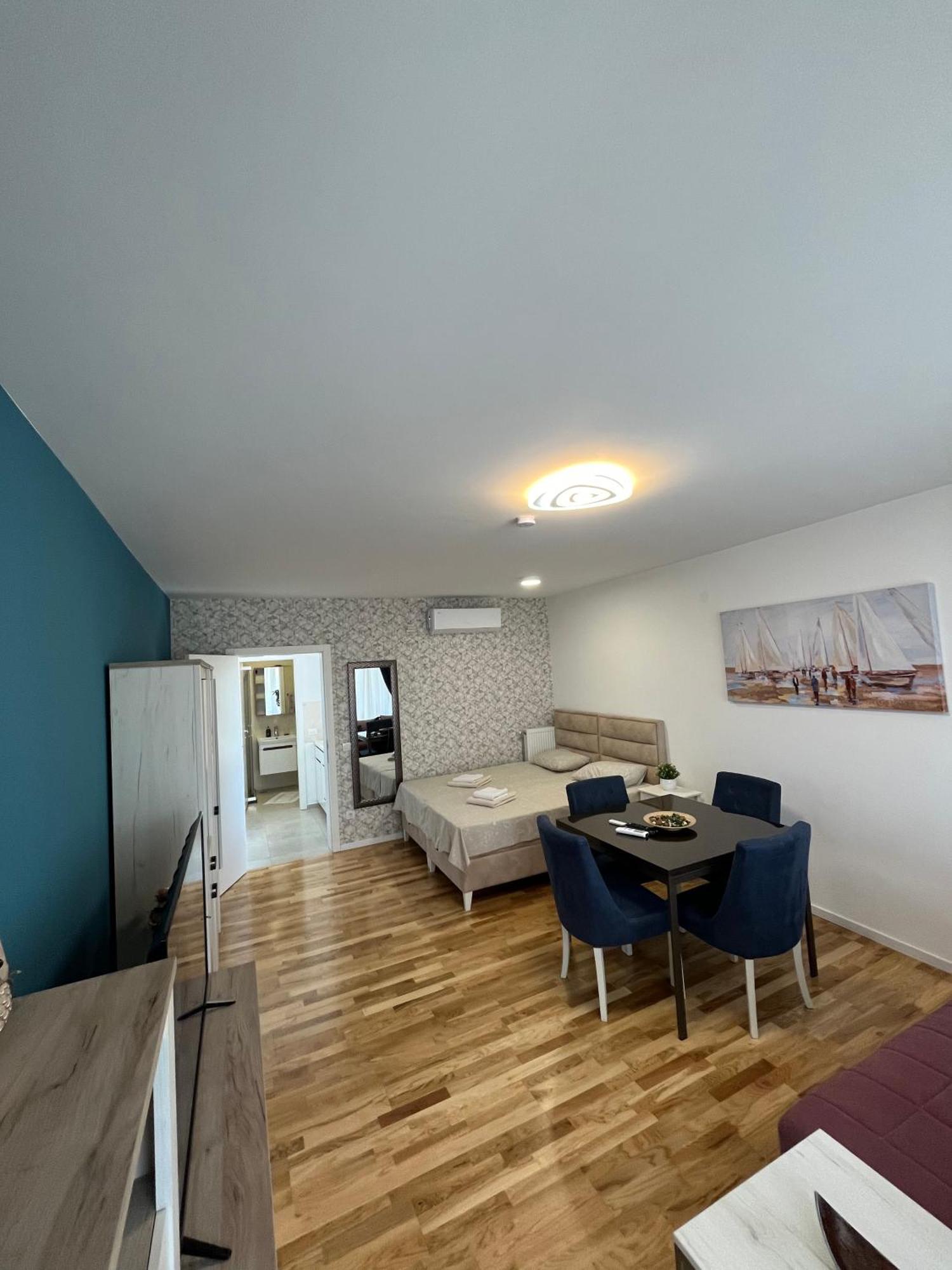 Lux Apartment 10 Center, Free Parking Ni المظهر الخارجي الصورة